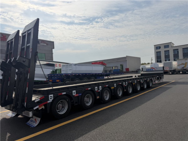 Large transport vehicle