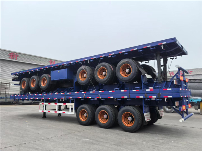 Flatbed transport semi-trailer