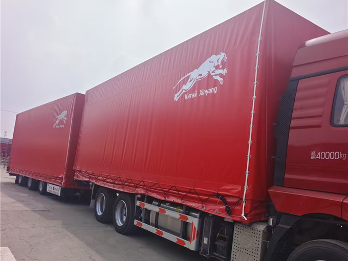 Box type transport semi-trailer
